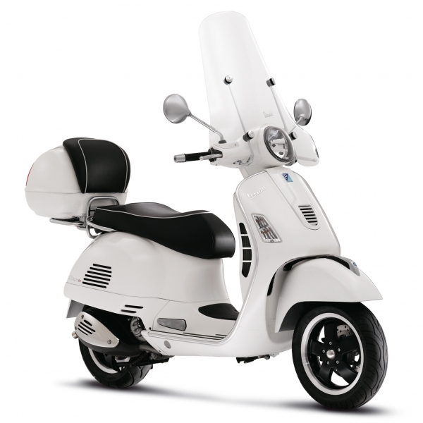 Фото скутера Vespa GTS Super 300 ie